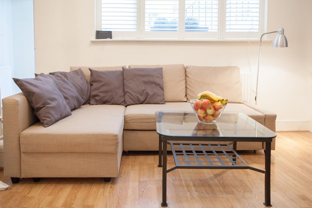 Victoria Station Apartment London Eksteriør bilde