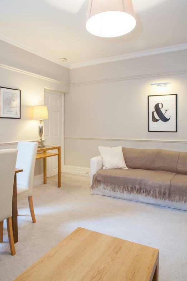 Victoria Station Apartment London Eksteriør bilde